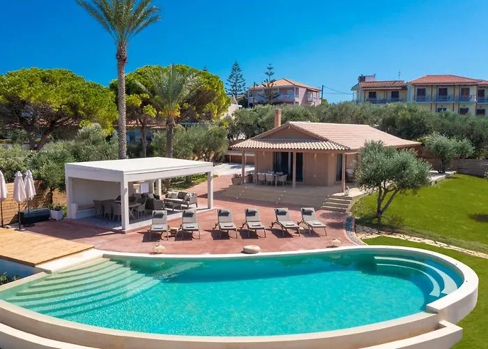 Carvella - A Sublimely Relaxing Escape! Villa *