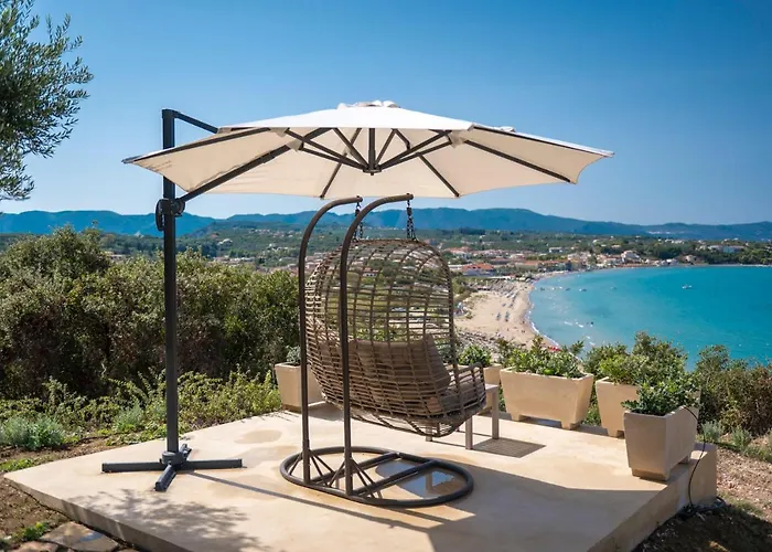 Carvella - A Sublimely Relaxing Escape! Villa